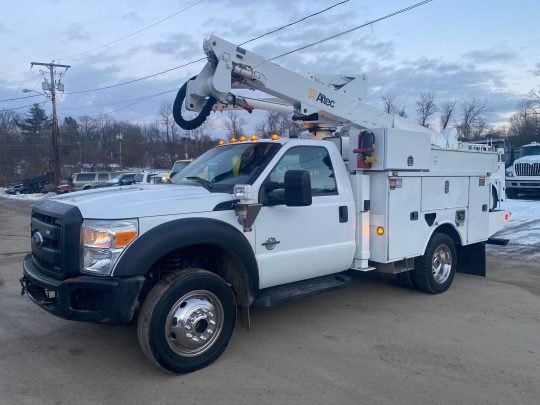2012-Ford-F550-Altec-4x4-AT37G-Bucket-Utility-Truck