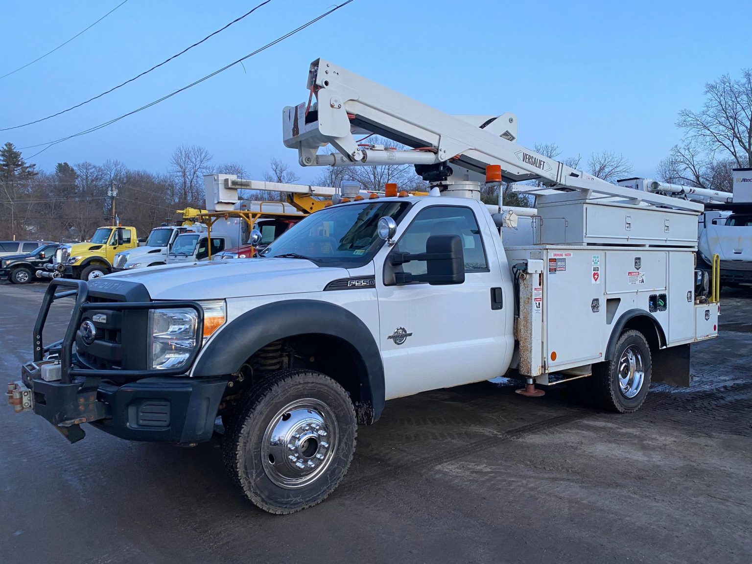 2011 Ford F550 XL 4X4 Versalift Utility Bucket Truck - Platinum Truck ...