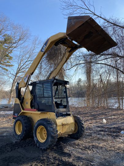 2003-Caterpillar-262-Enclosed-Skid-Steer-Bobcat-Doosan-Diesel-John-Deere