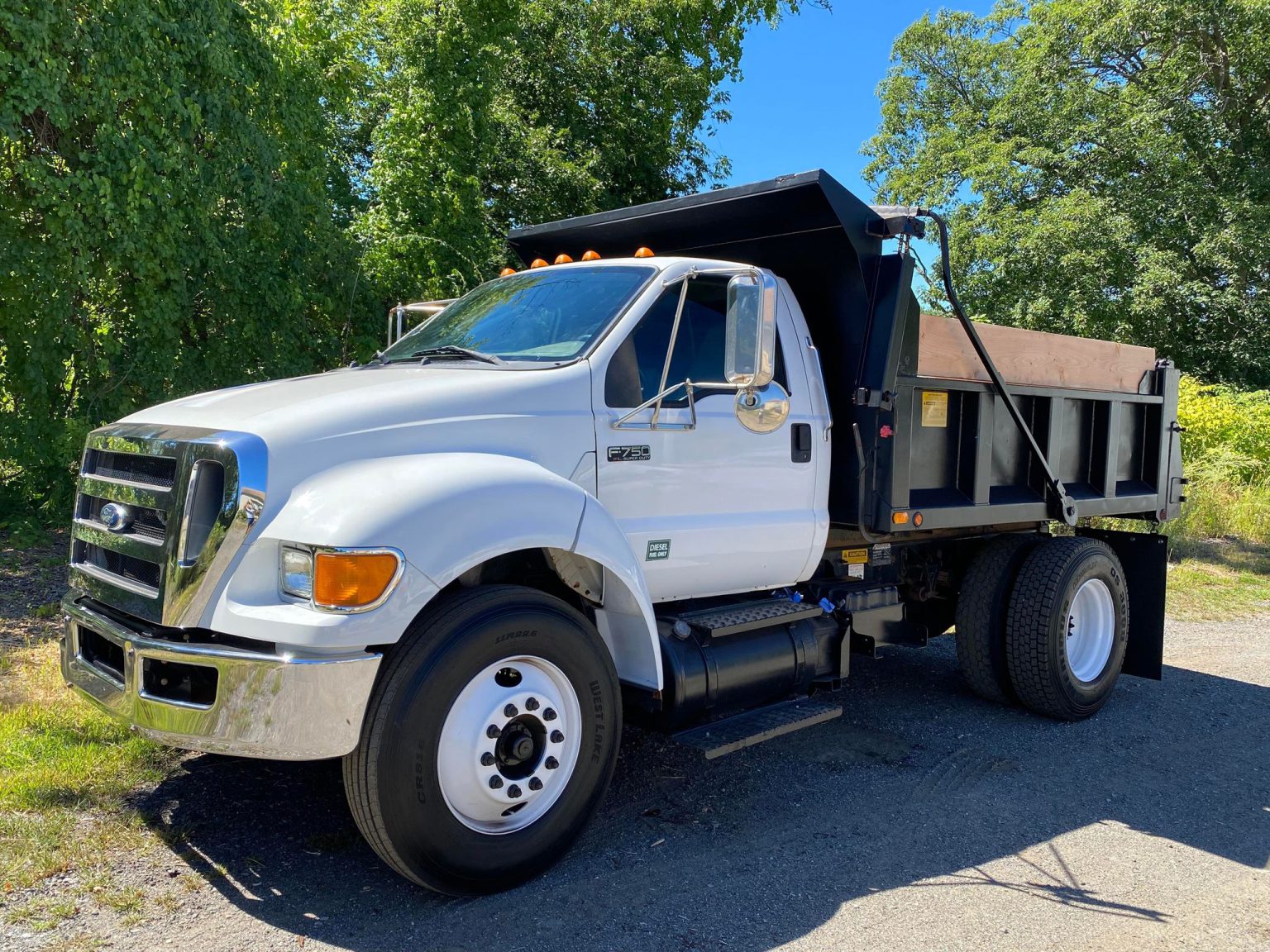 2011 Ford F750 Dump Truck - Platinum Truck and Equipment