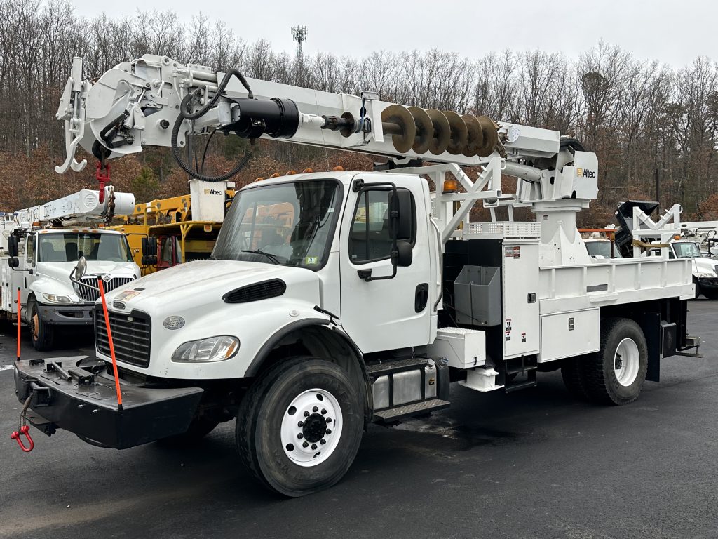 2014 Freightliner M2 4×4 Altec Digger Derrick Truck – Platinum Truck ...