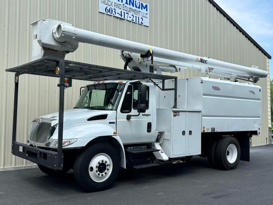 2012-International-4300-Altec-Forestry-Bucket-Truck-Low-Miles-LRV58