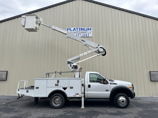 2014-Ford-F550-4x4-Altec-AT37G-Boom-Man-Bucket-Truck