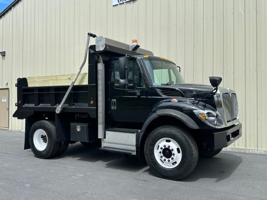 2016-International-7400-J&J-Dump-Truck-Hauler-Tri-Axle-Single-Axle-Tandem-Axle-Dump-Truck