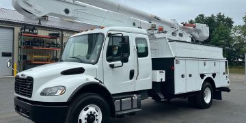 2016-Freightliner-M2-106-Altec-Extended-Cab-Utility-Bucket-Boom-Line-Truck