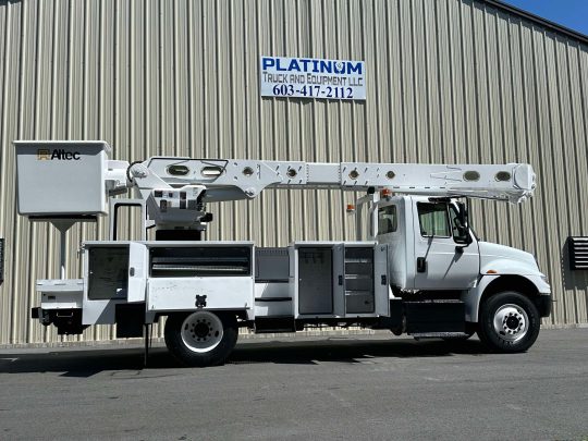 2018-International-4300-Altec-60'-Material-Handler-Bucket-Truck