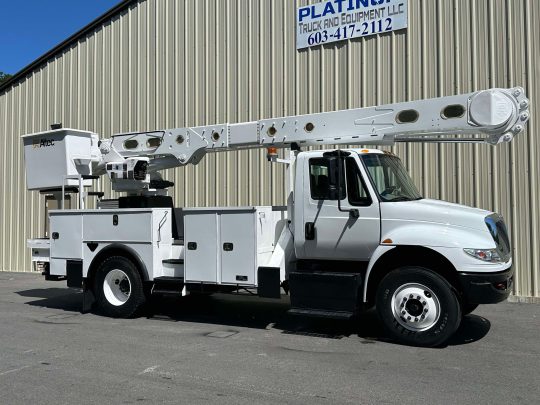 2018-International-4300-Altec-60'-Material-Handler-Bucket-Truck