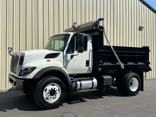 2016-International-7400-J&J-Dump-Truck-Hauler-Tri-Axle-Single-Axle-Tandem-Axle-Dump-Truck