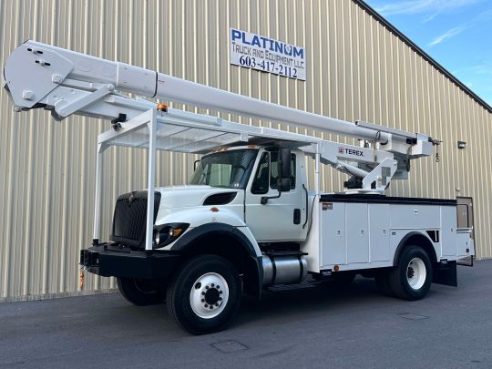 2014-International-7300-4x4-Terex-Material-Handler-Bucket-Truck-Line-Truck-Diesel-6 Speed-Cummins-International-Line-Work-Utility-Truck