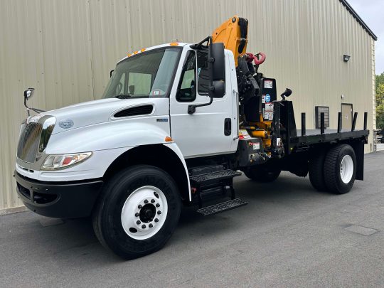 2015-International-4300-Effer-Knuckle-Crane-Boom-Truck-Flatbed