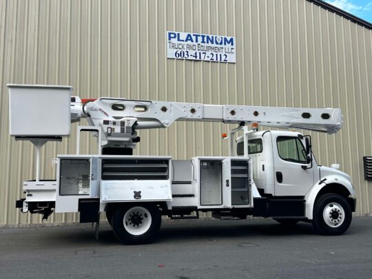 2018-Freight-M2-106-Altec-Am55-Material-Handler-Bucket-Truck-Storm-Truck-Utility-Truck-Lineman-Truck-Boom-Truck-Cherry-Picker