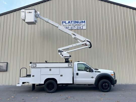 2011-Ford-F550-XL-4x4-Altec-AT37G-Utility-Squirt-Boom-Bucket-Truck-Diesel-Storm-Truck