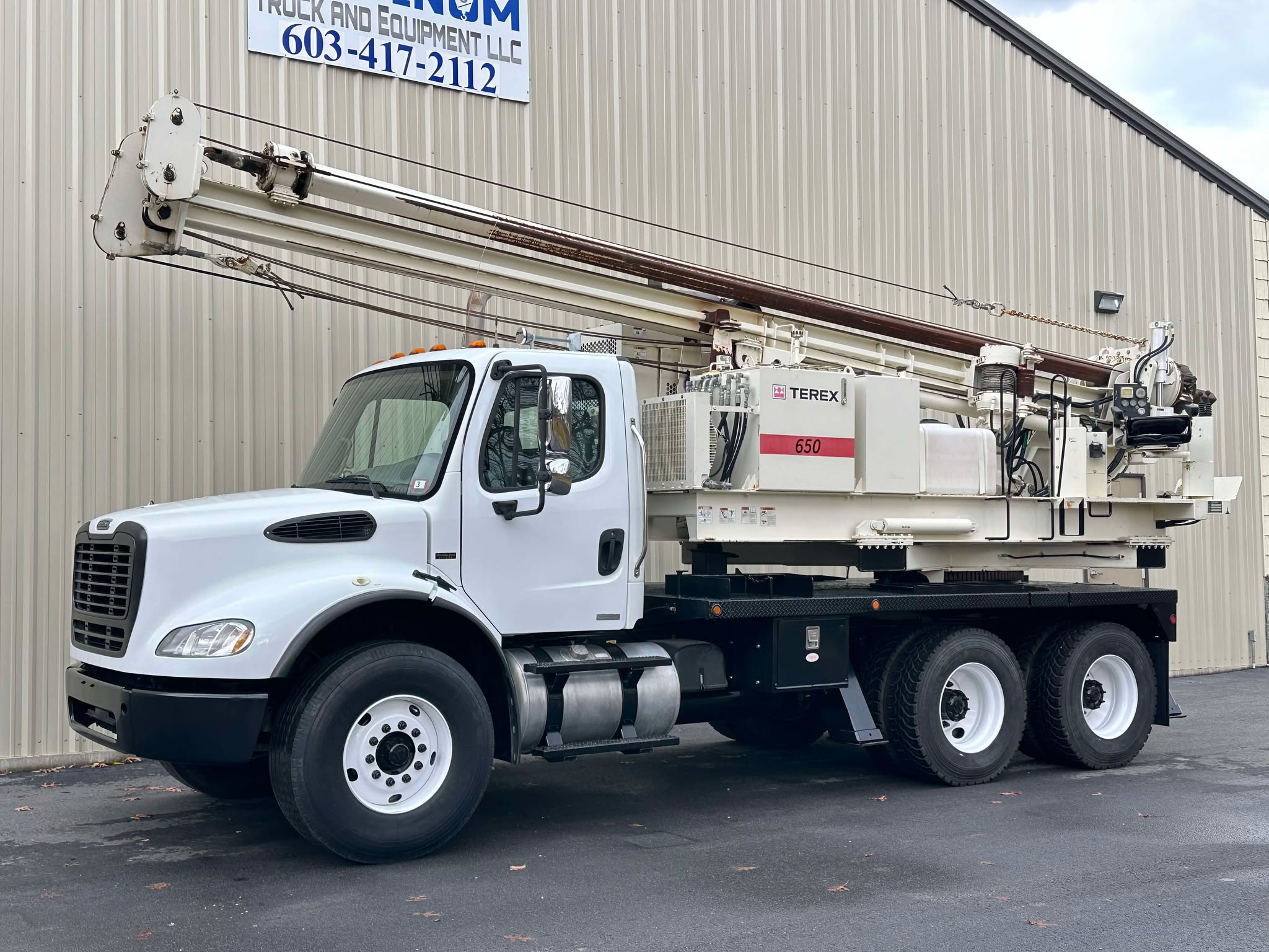 2011-Freightliner-M2-112-Terex-Pressure-Digger-HDD-Drill-Truck