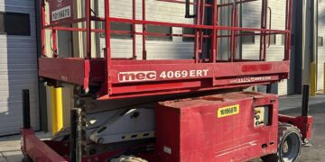 2014-MEC-4069RT-4x4-Rough-Terrain-Scissor-Lift-Jobsite-Construction-Lift