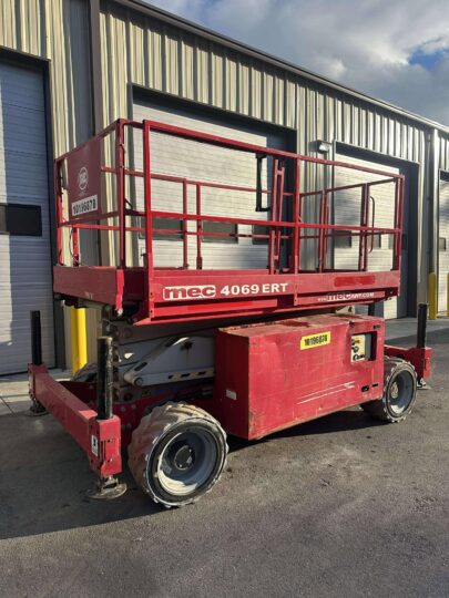 2014-MEC-4069RT-4x4-Rough-Terrain-Scissor-Lift-Jobsite-Construction-Lift