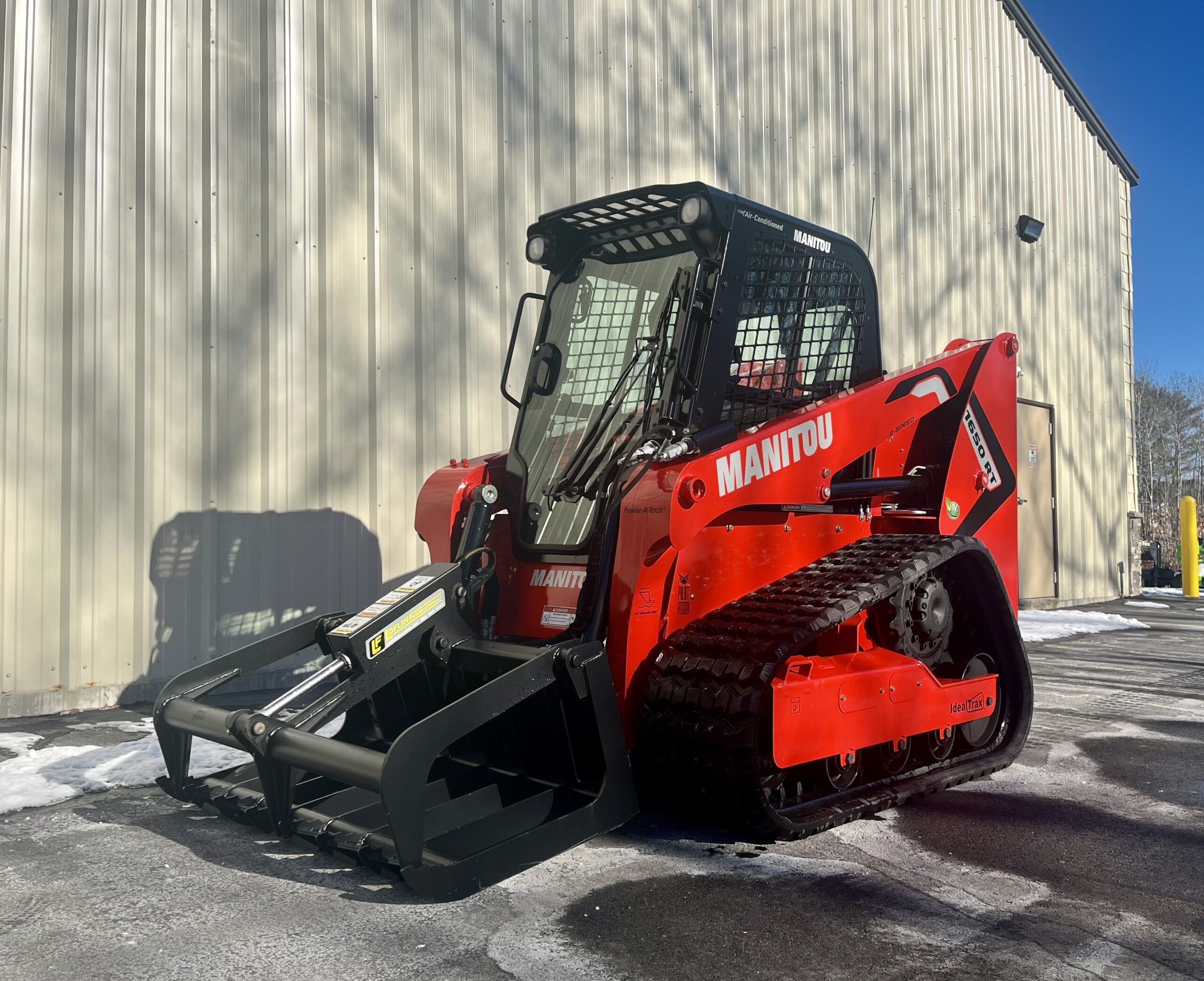 ac, attachment, bobcat, Bobcat, cat, Caterpillar, Creeper Mode, Diesel, dirt machine, dirt work, Doosan, enclosed, High Flow, John Deere, Manitou, skid steer, XCMG