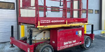 2016-MEC-4069RT-4x4-Rough-Terrain-Scissor-Lift-Jobsite-Construction-Lift