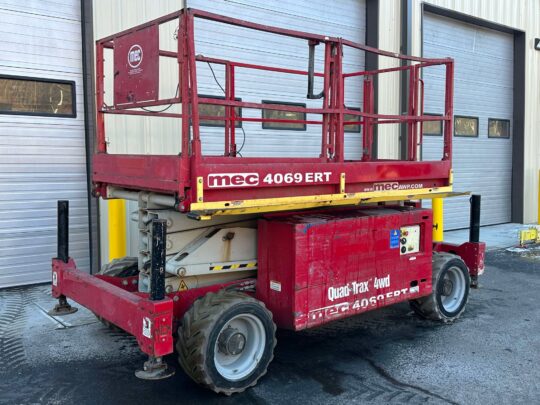 2016-MEC-4069RT-4x4-Rough-Terrain-Scissor-Lift-Jobsite-Construction-Lift