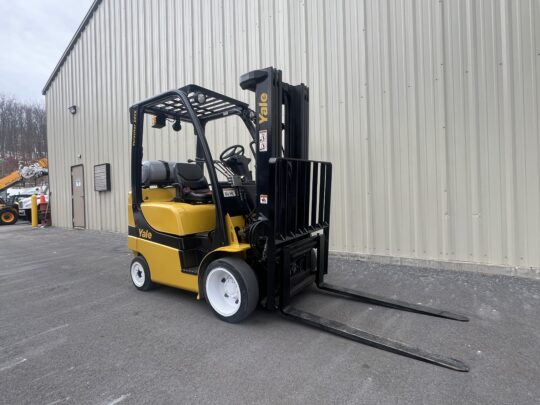 2013-Yale-GLC050VXNVRE083-LPG-5k-Lift-Capacity-Forklift